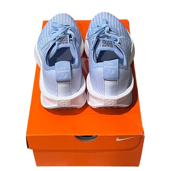 NIB Womens Nike Interact Run Running Sneakers Size 7.5 - Picture 5 of 6
